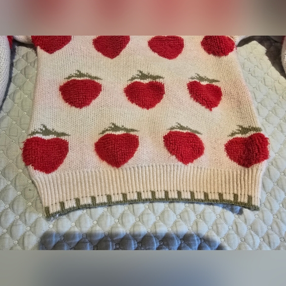Lola and the boys girls size 3/4 strawberries sweater - Picture 3 of 5